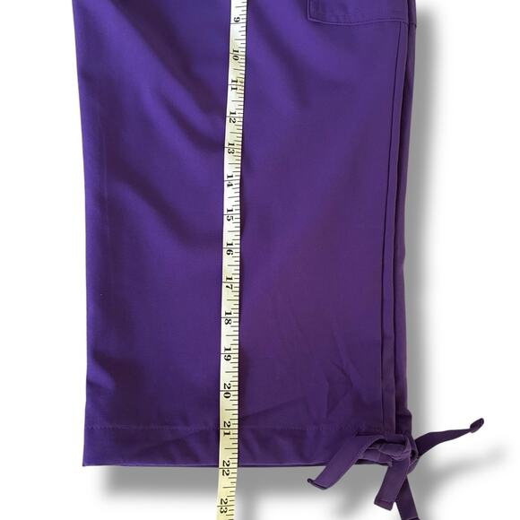 Chico's Zenergy Pants NWT Size 1 (M) Neema Purple Jasper Cargo Crop Pockets - Picture 8 of 8